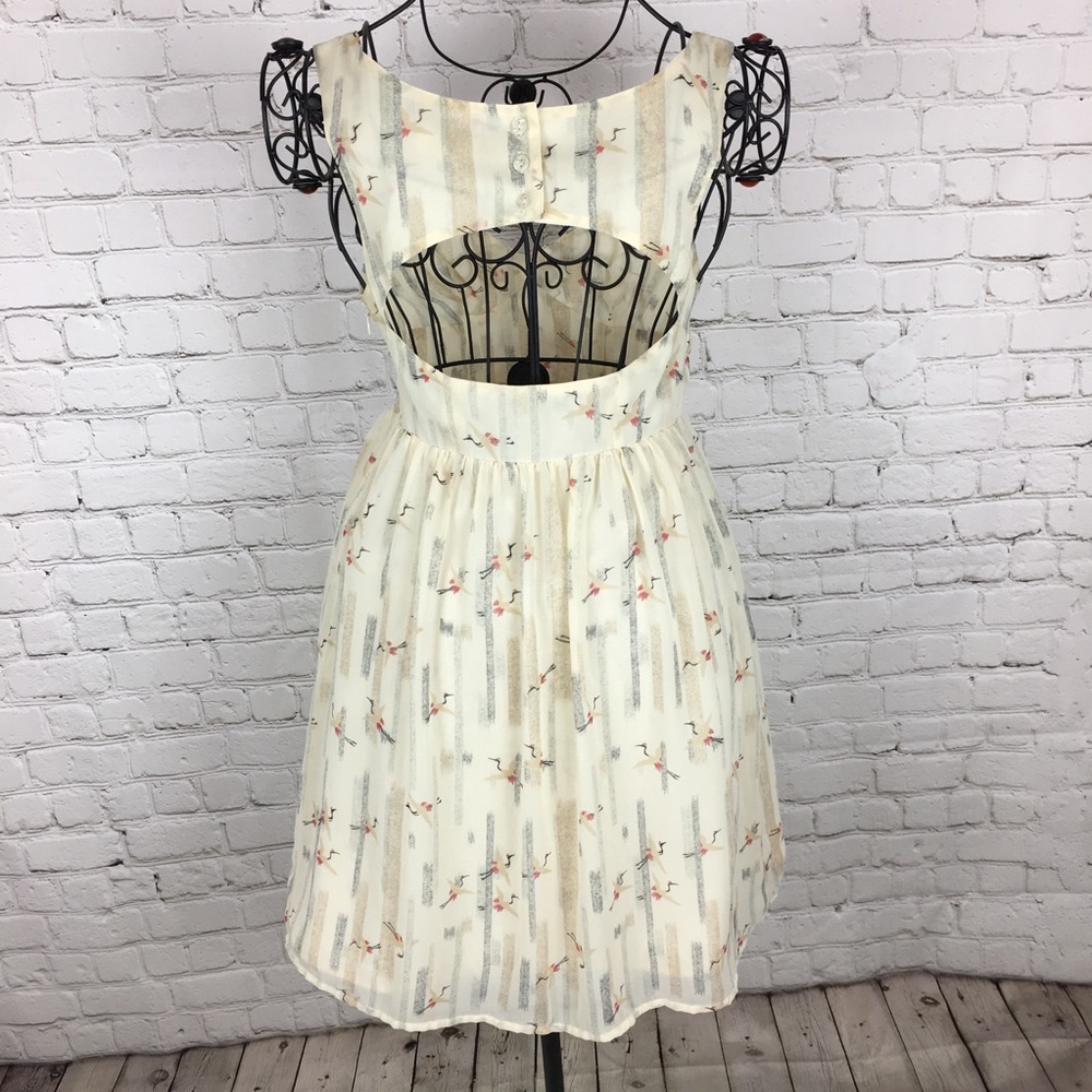UO’s Silence + Noise Crane Dress Sz XS - Picture 2 of 8